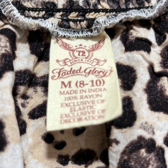 Faded Glory Black and Cream Ruched Cap Sleeve Blouse - Picture 2 of 4